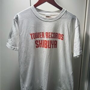 🎶 Tower Records Shibuya White T-Shirt L FITS LIKE A MEDIUM 🎶